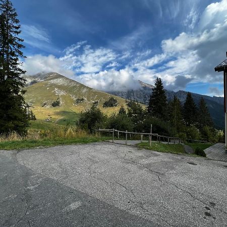 Appartement La Clusaz Avec Terrasse Sur Les Pistes De Ski Manigod Zewnętrze zdjęcie