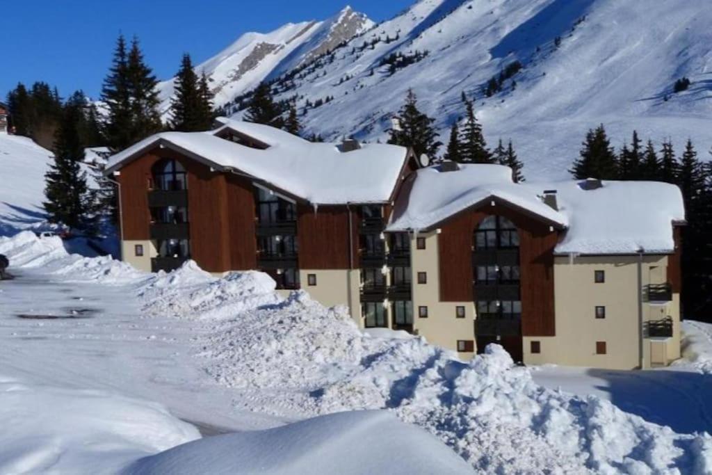Appartement La Clusaz Avec Terrasse Sur Les Pistes De Ski Manigod Zewnętrze zdjęcie