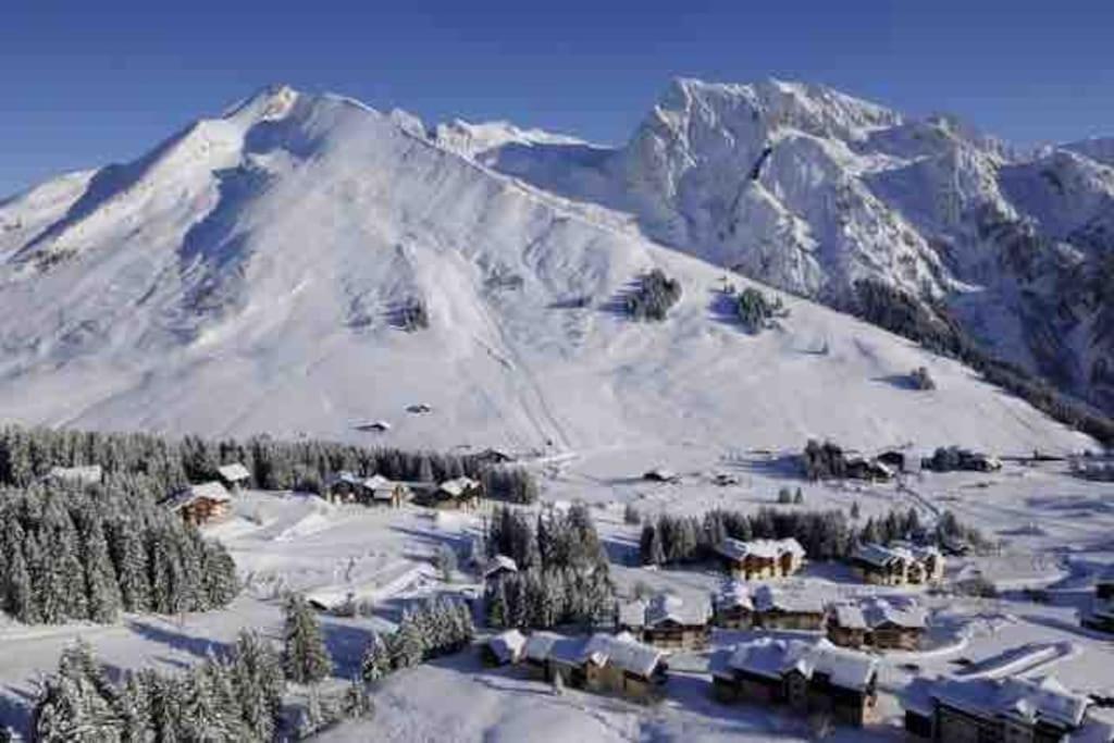 Appartement La Clusaz Avec Terrasse Sur Les Pistes De Ski Manigod Zewnętrze zdjęcie